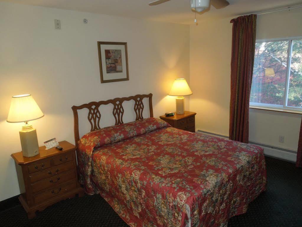 Baymont By Wyndham Essex Burlington Area Hotell Eksteriør bilde