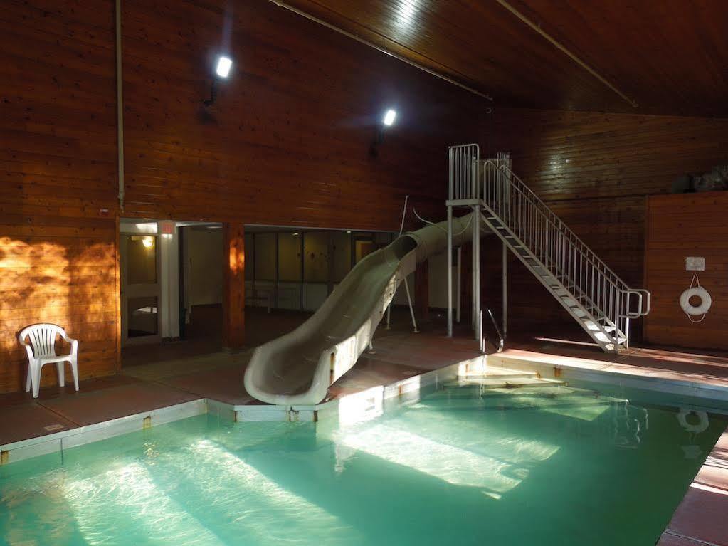 Baymont By Wyndham Essex Burlington Area Hotell Eksteriør bilde