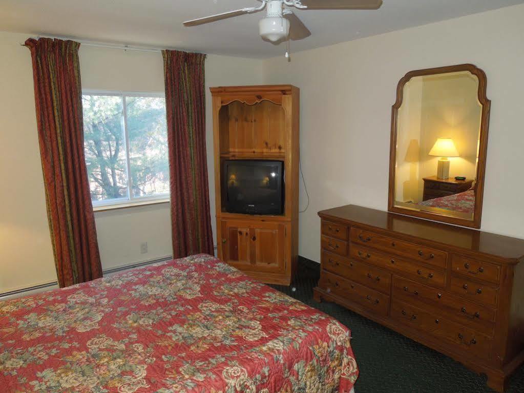 Baymont By Wyndham Essex Burlington Area Hotell Eksteriør bilde