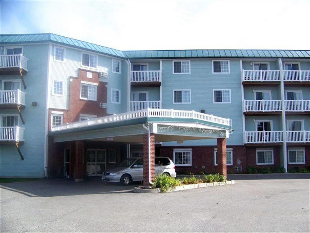 Baymont By Wyndham Essex Burlington Area Hotell Eksteriør bilde