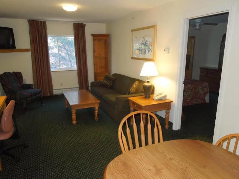 Baymont By Wyndham Essex Burlington Area Hotell Eksteriør bilde