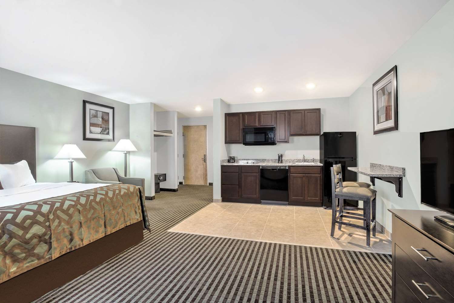 Baymont By Wyndham Essex Burlington Area Hotell Eksteriør bilde